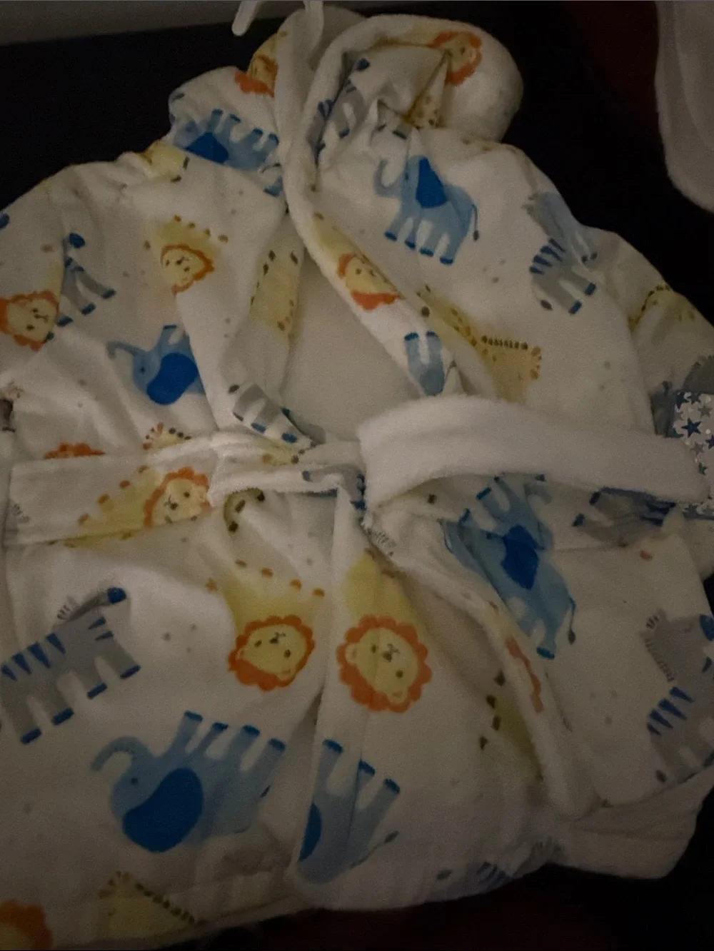 Zack & Cody Baby Hooded Animal Print Bathrobe - White with Blue and Yellow